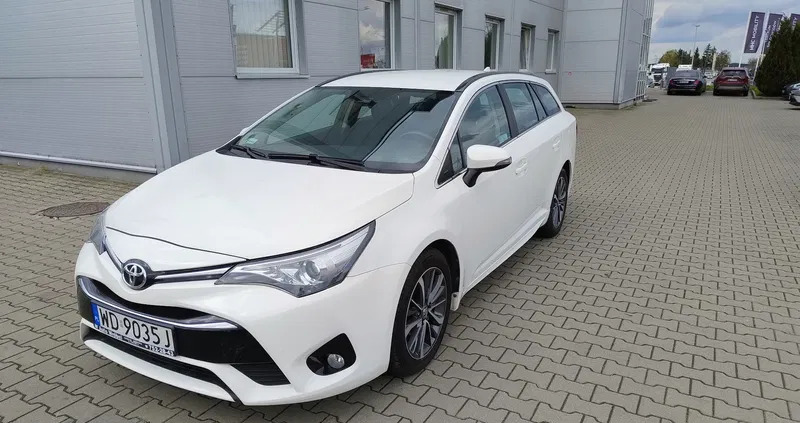 toyota avensis Toyota Avensis cena 49000 przebieg: 183000, rok produkcji 2017 z Pieszyce